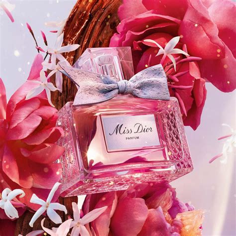 Dior Miss Dior Parfum (2024) ~ Nieuwe Geuren.